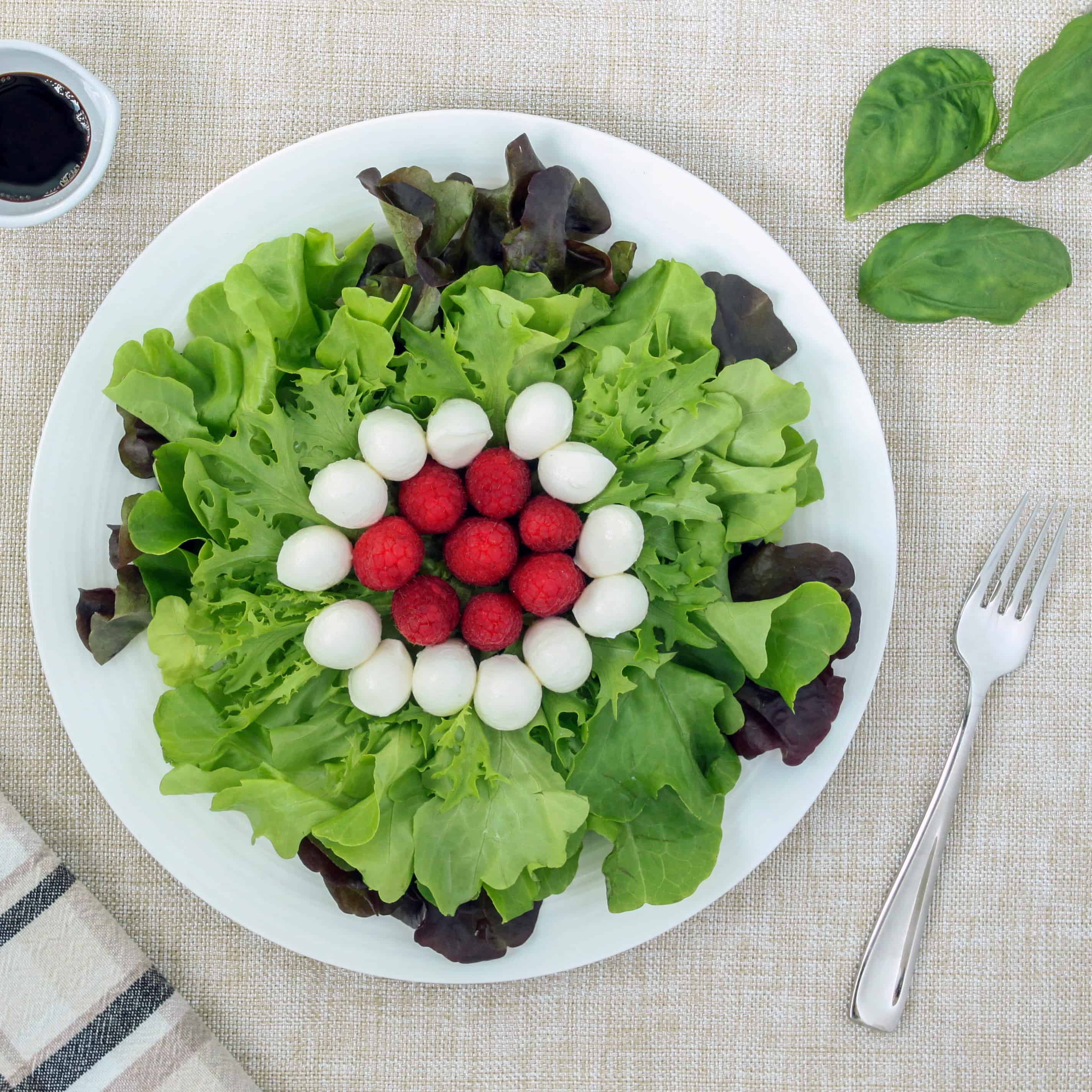 raspberry bocconcini salad