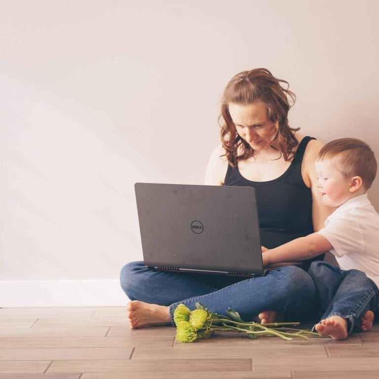 How to keep your kids busy so you can answer emails